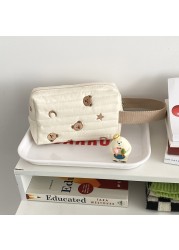 Embroidery Bear Makeup Bag Padded Women Zipper Cosmetic Organizer Bag Cute Cotton Wrist Make Up Pouch Portable Toiletry