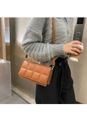 Women Bag 2022 New Female Literary One Shoulder Bag Minority Design Cross Body Bag Trend Women Fashion Bag Fashion Bag