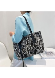 2022 Fashion Women Handbag Tote Bag Large Large Capacity Zebra Print Fror Shopping Bag Female Casual Shoulder Crossbody Bags