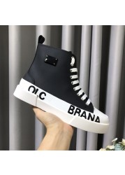 2021 new fashion casual small white shoes breathable men sneakers spring and autumn tie round head shoes35-45