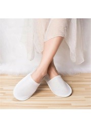 30 Pairs of Disposable Slippers, Soft Touch A+ Quality Closed Toe, Suitable for Hotel, Spa Guests, Travel Men and Women (White)