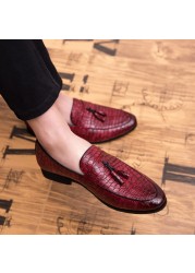 Men's Casual Fringe Shoes Lace Up Loafers With Tassels Casual Business Casual Shoes Special Offer 2019