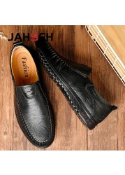 Brand Men Shoes Size 37~47 Soft Comfortable Driving Shoes Luxury Dress Shoes Genuine Leather Summer Walking Shoes Moccasins