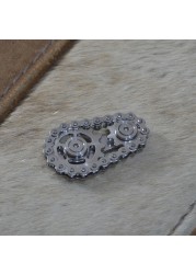 Flywheel sprockets finger sprocket sprockets EDC chains metal toy gear chain slewing landing ship road sprocket rotor