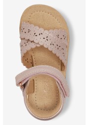 Scallop Sandals Standard Fit (F)