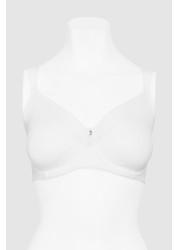 Triumph White True Shape Sensation Minimiser Bra