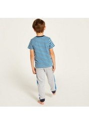 Juniors Graphic Print T-shirt and Pyjama Set