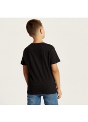 XYZ Solid Crew Neck T-shirt with Short Sleeves and Pocket