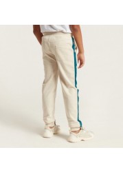 Juniors Solid Knit Joggers with Pockets and Drawstring Closure