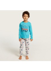 Juniors Graphic Print T-shirt and All-Over Printed Pyjamas Set