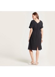 Love Mum Maternity Solid V-neck Wrap Dress with Short Sleeves