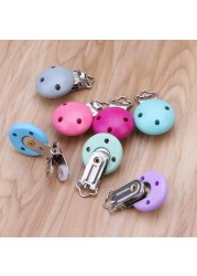 7 Colors 5pcs/lot Metal Wooden Baby Pacifier Clip Solid Color Cute Infant Soother Clamps Holders Accessories