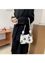 Simply Crossbody Bags Lady Series Travel Small Bags Plush Soft Fashion Underarm Shoulder Messenger Bag for Women 2020