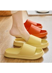 Home slippers anti-skid flip flops women's sandals women's fashion soft sole EVA indoor slides thick platform simple cloud slippers