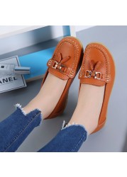 2022 women leather shoes flats women's shoes slip on loafers mother moccasins shoes female casual shoes boat shoes size 35-44