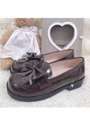 British Style Classic Women Shoes Pink Kawaii Sakura Girl Shoes Lolita Shoes 2022 Summer Fashion Women Casual PU Slip On Mary Janes Shoes