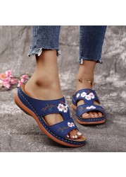 Rimocy Floral Embroidery Women Slippers Soft Bottom Beach Beach Women 2022 Summer Slip On Sandals Plus Size 43 Mujer Flip Flops