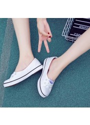 Autumn spring light canvas shoes women shoes slip on students tide Korean set foot pedal flat shoes