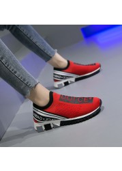 2022 Designer Unisex Couples Shoes Slip On Walking Women Sneakers Breathable Sock Women's Shoes Trainers Brand Chaussure Homme