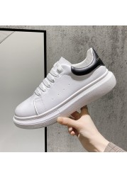 2022 New Genuine Leather Women Platform Sneakers Autumn Fashion Sport Little White Shoes Ladies Vulcanized Shoes Plus Size 44