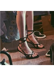 Summer Fashion Black Hollow Thin Heel Flip Flops Sandals Women Sexy Open Toe Slingback Buckles Cross Strap Party Heels Shoes