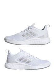 حذاء رياضي أبيض Fluidstreet من Adidas