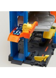 Hot Wheels Jump and Drop Garage Playset