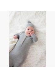 Anvi Baby Solid Knotted Sleepsuit and Beanie Set