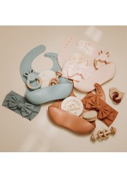1 Set Baby Care Products Silicone Bibs Headband Baby Milestones Brush Rattle Bracelet Photography Props Birth Set Gift Product