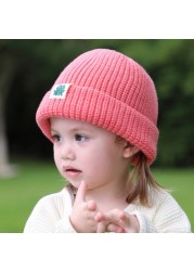 Autumn Winter Solid Color Baby Knitted Warm Hat Soft Casual Hemming Hat Kids Girls Boys Frog Label Beanies Clothes