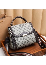 Ladies' style shoulder bag fashion wild wide shoulder strap handbag European and American retro printing messenger bag