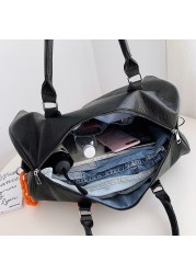 Yilian Soft Leather Travel Bag 2022 Unisex Handbag Fashion Trend Single Shoulder Bag Large Capacity Business Bag