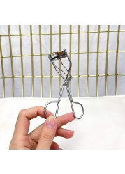 Shu UEMURA Eyelash Curler Japanese Portable Metal Eyelash Curler Lasts Without Hurting Eyelashes Curls Naturally