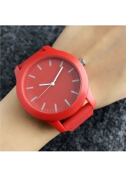 Brand Wrist Watches Fashion Men Women Ladies Girl Couples Crocodile Pattern Quartz Casual Silicone Band Watch LA06