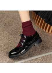 Women's Genuine Leather Flats Moccasin Shoes Vintage Lace Up Casual Style Spring Season 2021