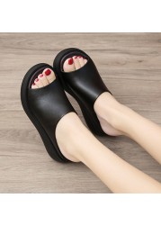 Rimocy Thick Bottom Women Summer Slippers Outdoor Beach PU Leather Slides Female Vintage Peep Toe Platform Slippers Sandals 2021