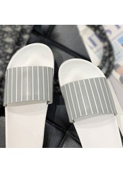 Women's open toe sandal soft cushioned home bathroom slipper