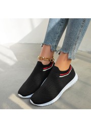 2022 women's vulcanized shoes spring and autumn new women's thick-soled sports shoes solid color slip-on ladies casual shoes