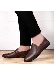 Genuine leather men's shoes fashion design casual shoes men's shoes soft breathable driving shoes slip-on loafers