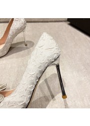 Rimocy Sexy Stiletto Heels Wedding Pumps Women Designer Luxury Pearl Bowknot Thin High Heels Pointed Toe Party Dress Shoes Woman