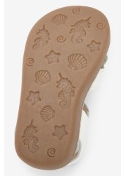 Little Luxe™ Sandals Standard Fit (F)