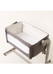 Chicco Next2Me Magic Bassinet