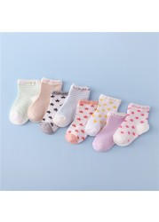 Laadka 5pairs/set Striped Cotton Newborn Baby Boys Girls Socks Cartoon Fashion Socks for Girls Boys Toddler Clothes Accessory