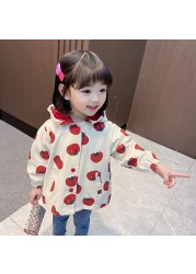 Spring Windbreaker Baby Girl Strawberry Dot Hooded Trench Coat Children Clothes Kids Jacket For Girls Outerwear JYF