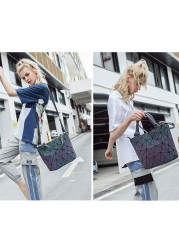 New Luminous Bao Bag Reflective Geometric Bags For Women 2020 Quilted Shoulder Bags Plain Folding Female Bags Bolsa Feminina