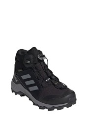 حذاء رياضي أسود للشباب والصغار Terrex Mid Gore Tex من Adidas