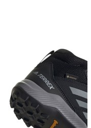 حذاء رياضي أسود للشباب والصغار Terrex Mid Gore Tex من Adidas