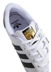 حذاء رياضي Superstar Junior من adidas Originals